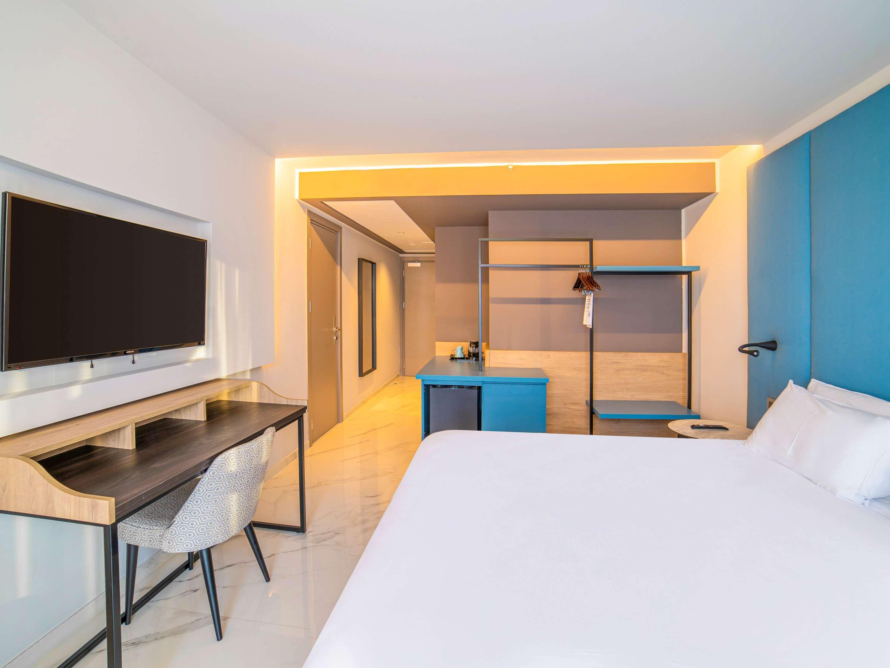 Mercure St. Julian'S Malta Ngoại thất bức ảnh